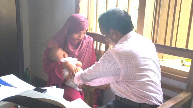 ভালুকায় হাম-রুবেলা টিকাদান ক্যাম্পেইন: ৩ শতাধিক শিশুকে টিকা 