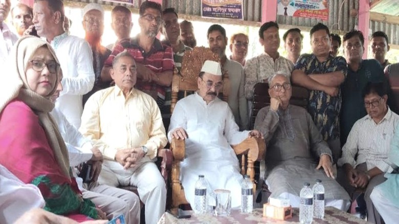 ধর্ম ব্যবসায়ীরা মানুষের মাঝে ব্যবধান সৃষ্টি করে- গয়েশ্বর চন্দ্র রায়...
