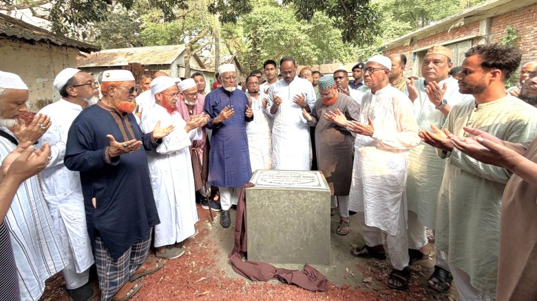 টাঙ্গাইলে প্রবীণ ভবন নির্মাণ ভিত্তি প্রস্থর উদ্বোধন