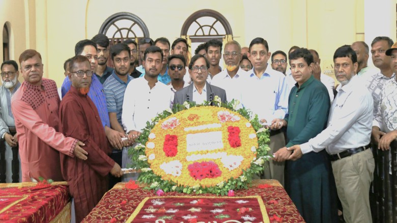 ভাসানী বিশ্ববিদ্যালয়ে নতুন উপাচার্য হিসেবে দায়িত্ব গ্রহণ কর