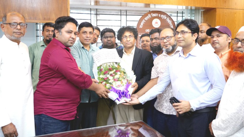 মাভাবিপ্রবিতে নতুন প্রো-ভাইস চ্যান্সেলর হিসেবে অধ্যাপক মো. আ