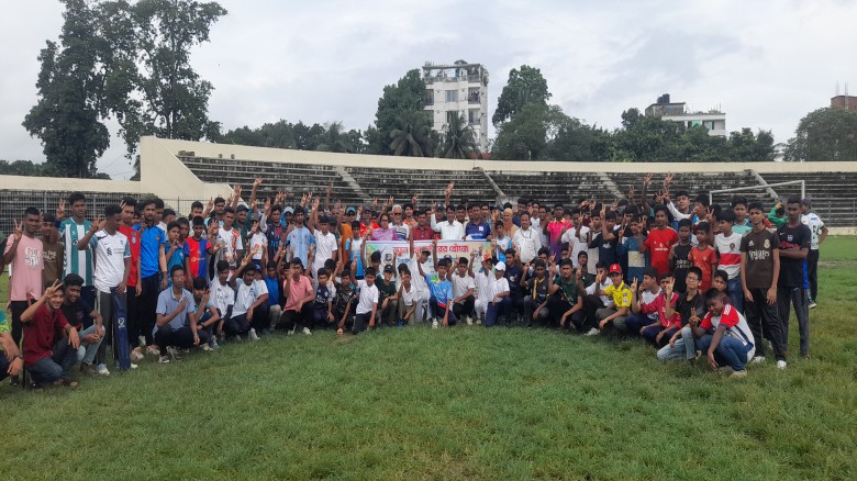 টাঙ্গাইলে তৃনমূল পর্যায়ে ক্রিকেটারের সন্ধানে উন্মুক্ত ট্রায়া