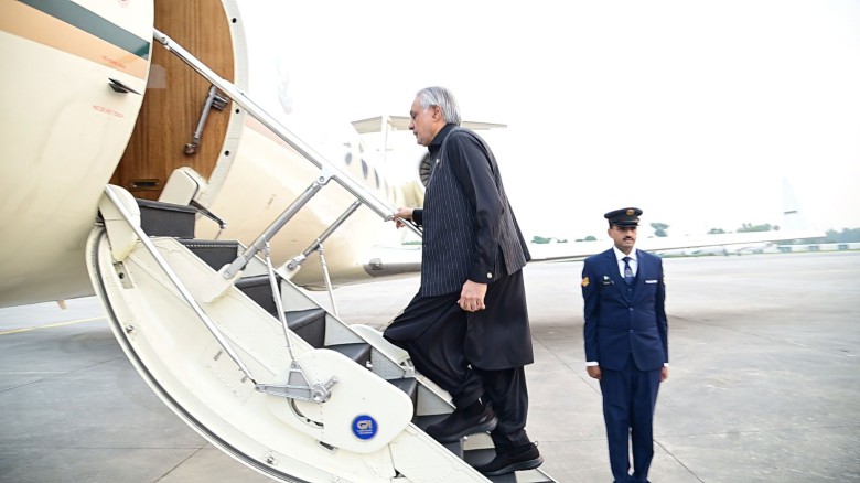 পাকিস্তানের পররাষ্ট্রমন্ত্রী ঢাকায়, অ্যাজেন্ডায় কূটনৈতিক ও র