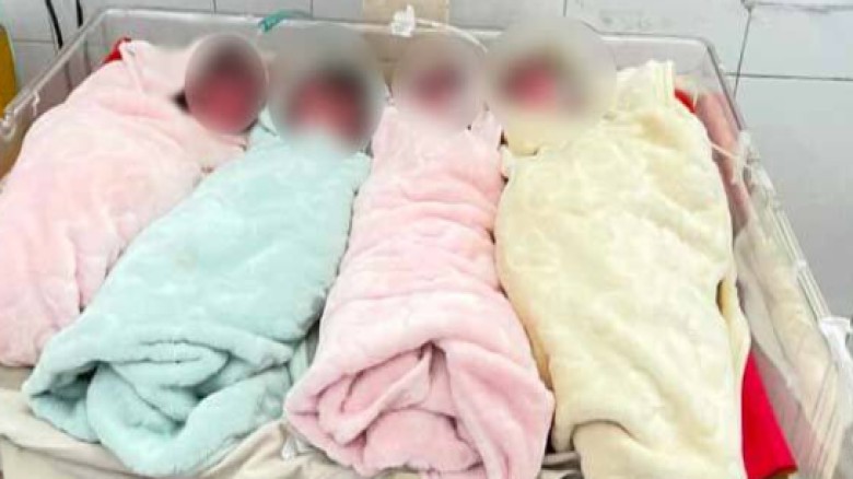 চার সন্তানের জন্ম দিলেন কালিহাতীর এক গৃহবধূ