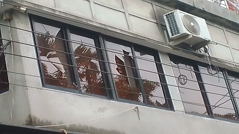 টাঙ্গাইলে কাদের সিদ্দিকীর বাসায় হামলা ও ভাংচুর