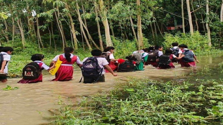 মির্জাপুরে বেহাল ৬০০ মিটার রাস্তায় ভোগান্তি চরমে
