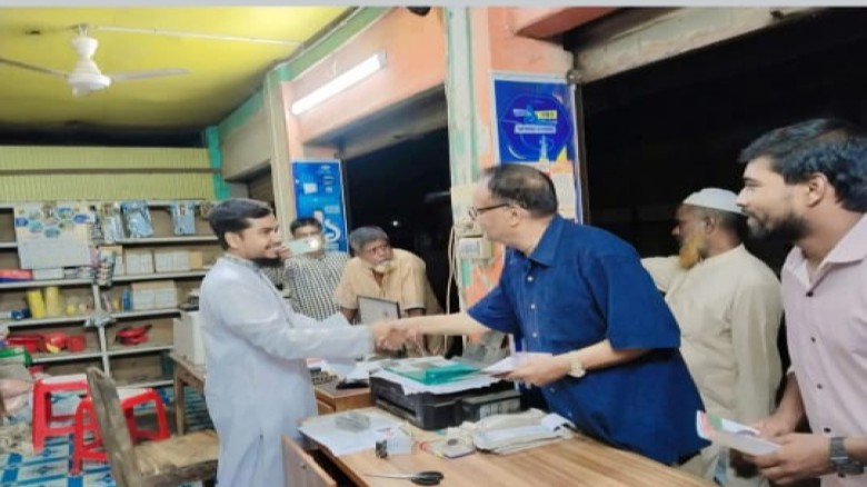 মধুপুর-ধনবাড়ীতে উন্নয়ন কর্মকাণ্ড নিয়ে ভোটাদের দ্বারে দ্বারে 