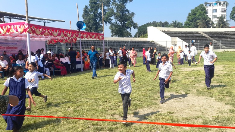 টাঙ্গাইলে অটিস্টিক ও অটিজম শিশুদের ক্রীড়া প্রতিযোগিতা অনুষ্ঠ