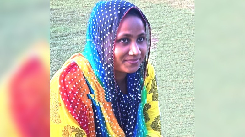 মির্জাপুরে নিখোঁজের তিন দিন পর তিন সন্তানের জননীর পা বাঁধা ল