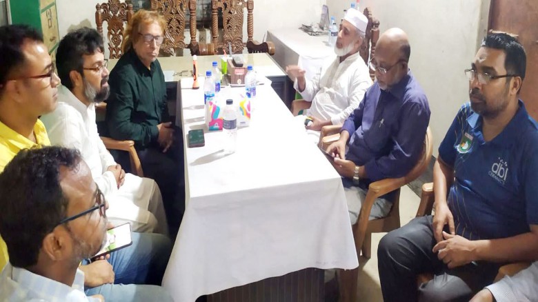 মধুপুরে সাংবাদিকদের সঙ্গে মতবিনিময়ে জামায়াত প্রার্থীর