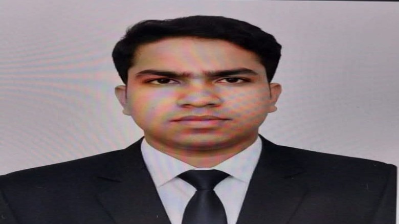 ফেসবুকে প্রবাসীদের নিয়ে অশালীন মন্তব্য: সওজের উপসহকারী প্রক