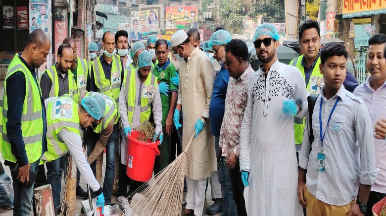 টাঙ্গাইলে শহর পরিচ্ছন্ন রাখতে সুলতান সালাউদ্দিন টুকুর ৭ দিনব