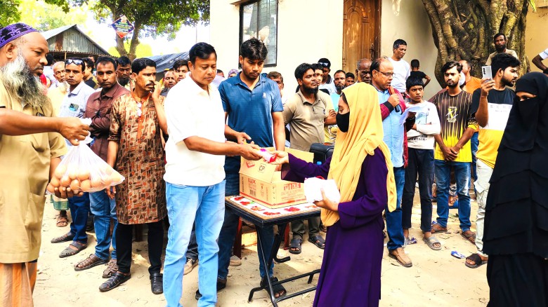 টাংগাইলে ১০৮০ জন গর্ভবতী মায়েদের মাঝে পুষ্টিকর খাদ্য বিতরণ