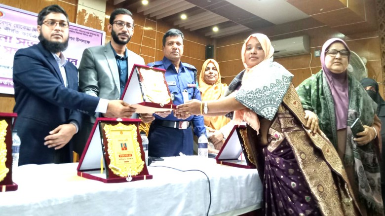 গোপালপুরে আন্তর্জাতিক নারী নির্যাতন প্রতিরোধ পক্ষ ও বেগম রোক