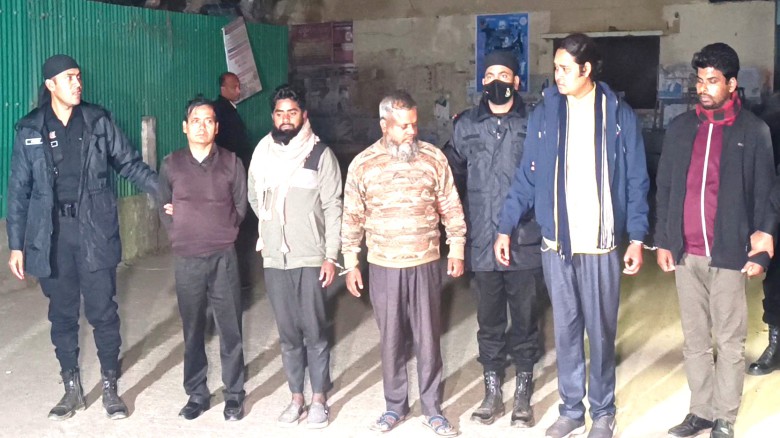 টাঙ্গাইলে প্রাইমারি শিক্ষক নিয়োগ পরীক্ষার প্রশ্নপত্র ফাঁস চ