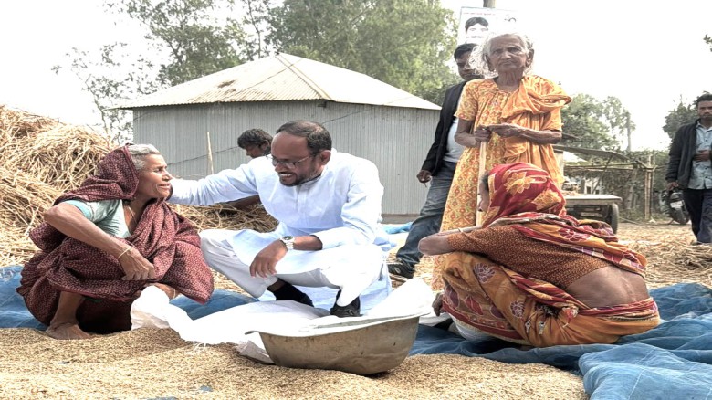 টাঙ্গাইলকে ‘মডেল জেলা’ গড়তে টুকুর ২৩ দফা উন্নয়ন অঙ্গীকার