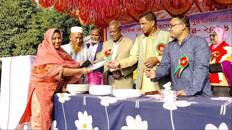 তোফাজ্জল হোসেন তুহিন কারিগরি স্কুল এন্ড বিএম কলেজের পুরস্কার