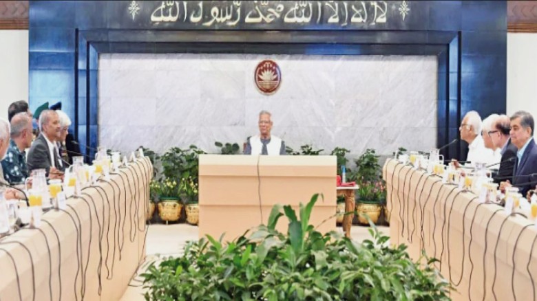 আমরা সৌভাগ্যবান যারা সুযোগ পেয়েছিলাম: শেষ বৈঠকে প্রধান উপদেষ