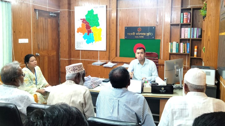 মধুপুরে ভূমি সেবার মান উন্নয়ন বিষয়ক সভা অনুষ্ঠিত