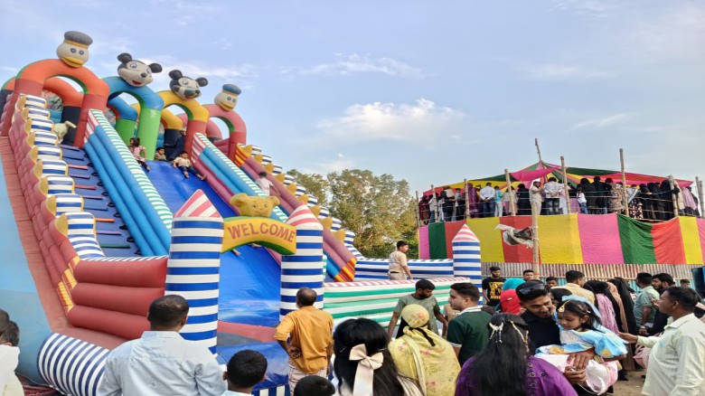 ভূঞাপুরে ঈদে শিশুদের বিনোদনে প্রথমবারের মতো মেলা, উচ্ছ্বাসে 