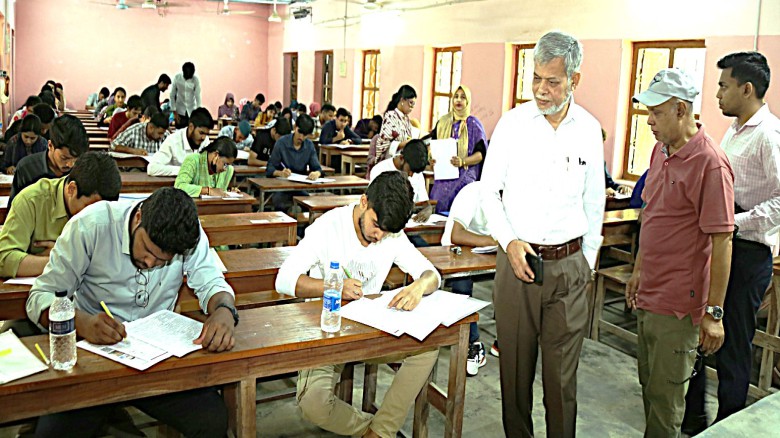 মাভাবিপ্রবিতে গুচ্ছভুক্ত ‘এ’ ইউনিটের ভর্তি পরীক্ষা অনুষ্ঠিত