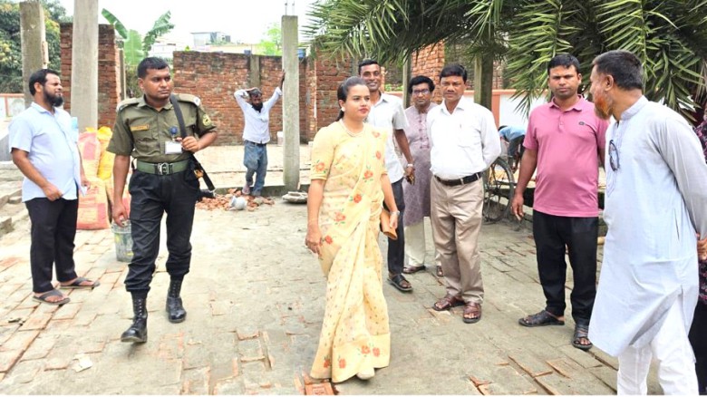 ধনবাড়ীতে সরকারের উন্নয়ন কাজ পরিদর্শনে ইউএনও
