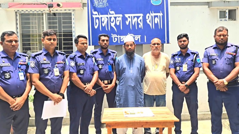টাঙ্গাইলে হত্যার বিচার চাওয়া ব্যাক্তিই হত্যাকারী মসজিদের মোয়