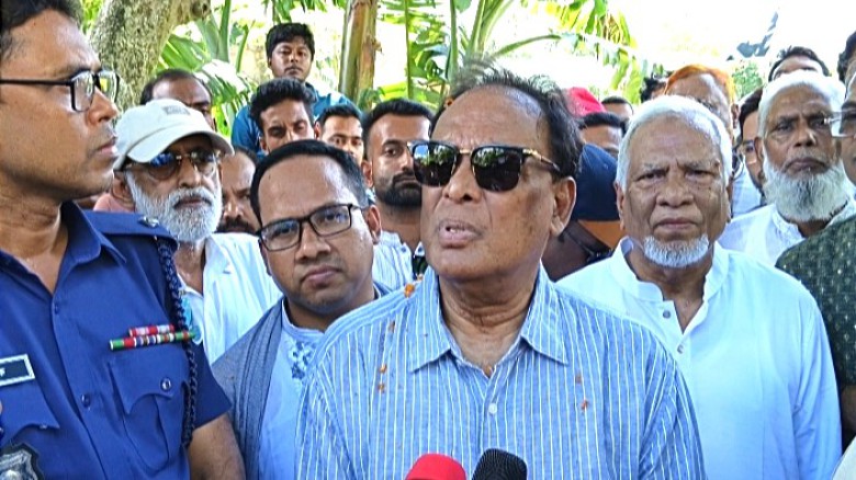সোশ্যাল মিডিয়া ব্যবহার তরুণদের জন্য বিধিনিষেধ যাচাই করছে সর