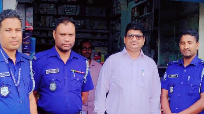কালিহাতীতে ফার্মেসিকে জরিমানা