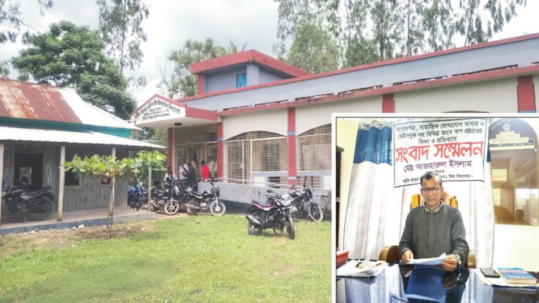 সখীপুরে অনার বোর্ডে নাম তোলা নিয়ে তুলকালাম কাণ্ড!