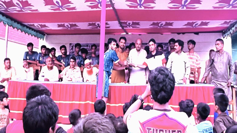 ঘাটাইলে আনেহলা ফুটবল টুর্নামেন্টের উদ্ধোধন