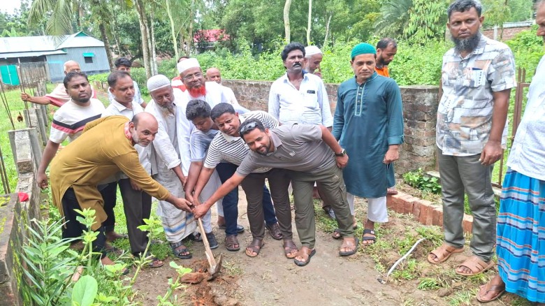 মধুপুরে টেকী নাগবাড়ী রোডের মীরবাড়ী এলাকায় রাস্তার উদ্বোধন