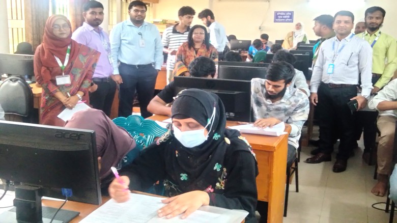 টাঙ্গাইলে ফ্রিল্যান্সিং প্রশিক্ষণ কৃত্রিম বুদ্ধিমত্তা (এআই) 