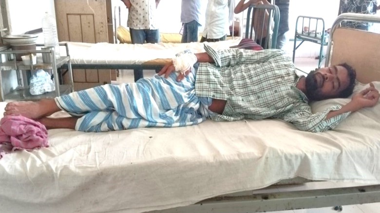 মধুপুরের মির্জাবাড়ীতে পারিবারিক বিরোধে সংঘর্ষ, আহত ৪