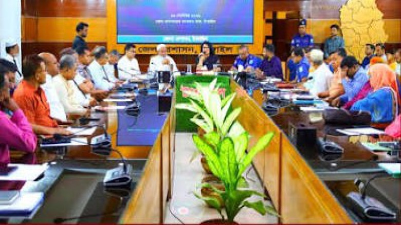 টাঙ্গাইলে জেলা আইন শৃঙ্খলা কমিটির মাসিক সভা অনুষ্ঠিত