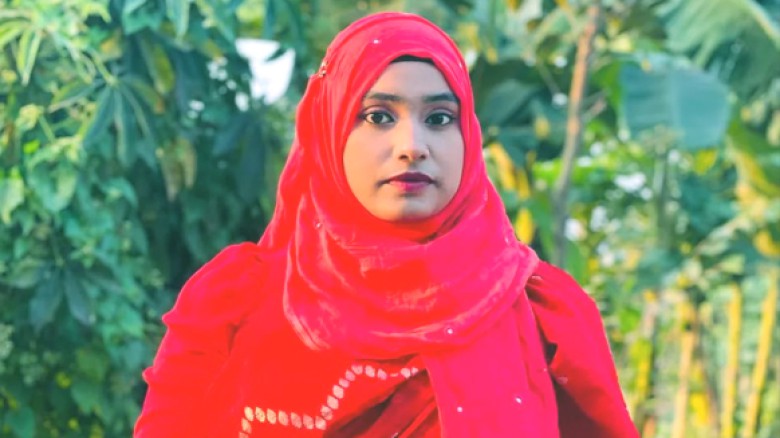 বাসাইলে গৃহবধূকে হত্যার পর লাশ ঝুলিয়ে রাখার অভিযোগ...