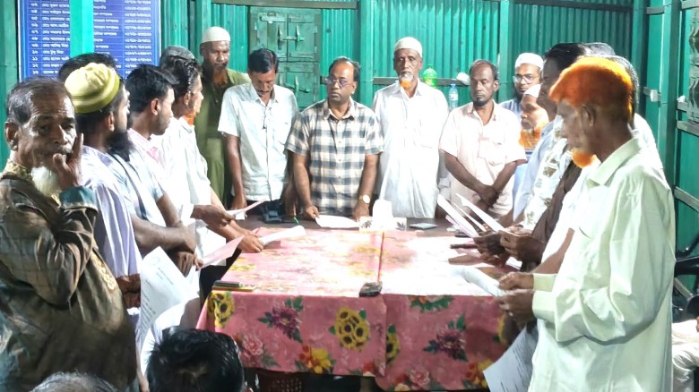 মধুপুরের শাইলবাইদ বণিক সমিতির নবনির্বাচিত কমিটির শপথ গ্রহণ